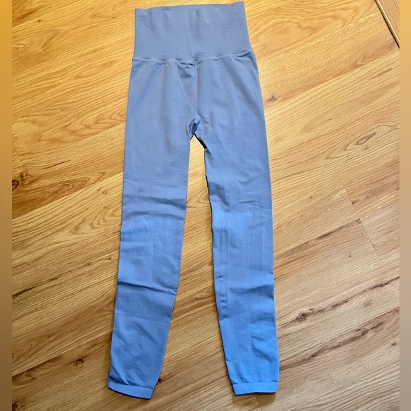 Free People Good Karma leggings NWOT xs/s light slate blue - Picture 4 of 8